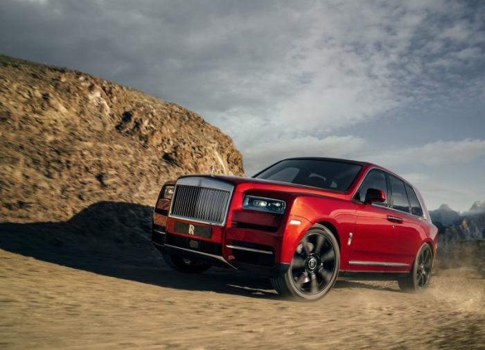 Rolls-Royce Cullinan: что нужно знать о самом роскошном внедорожнике