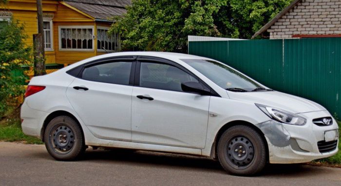 Что получилось в результате ремонта автомобиля (2 фото)