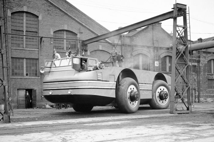 Провал американского вездехода Antarctic Snow Cruiser (12 фото)