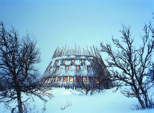 Ресторан в горах (7 фото)