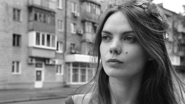 Лидер Femen Оксана Шачко покончила жизнь самоубийством (2 фото)