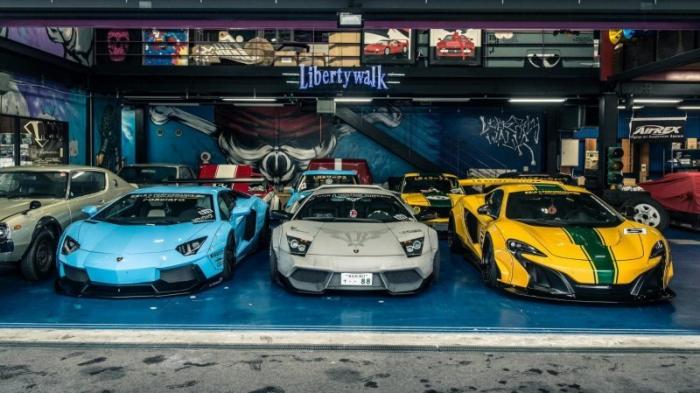 Самый крутой тюнинг из Японии: штаб-квартира Liberty Walk (23 фото)