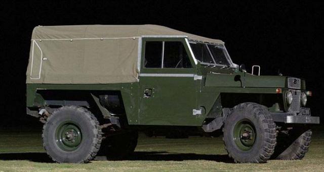 Как отремонтировать Land Rover с помощью картошки (2 фото)