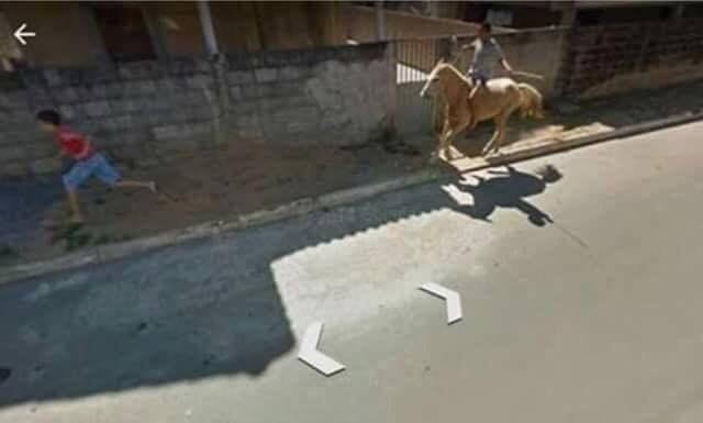     Google Street View (30 )