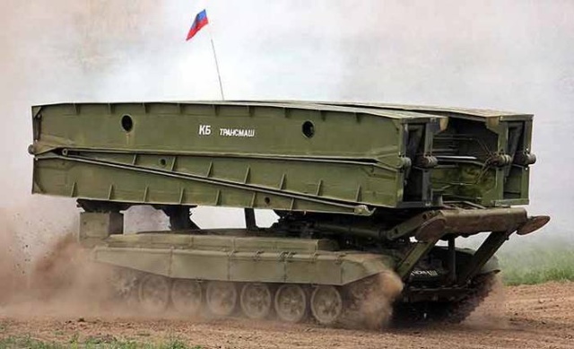 Необычная военная машина, выполняющая важную функцию (5 фото)