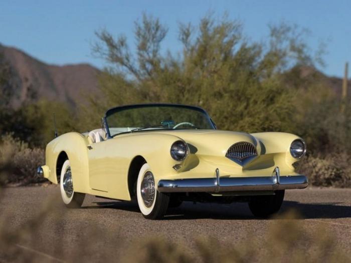 Kaiser Darrin Sport Convertible: жертва Корветта (15 фото)