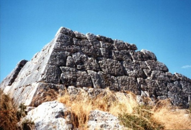Древние загадки, которые не может разгадать наука (11 фото)
