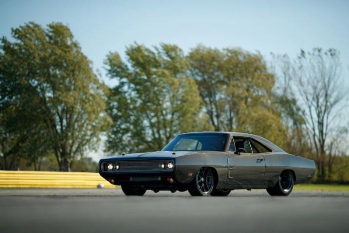 Dodge Charger "Evolution": карбоновый демон от SpeedKore (25 фото)