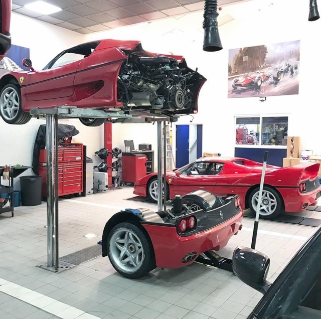      Ferrari F50? (6 )