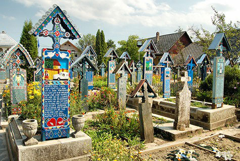 Веселое кладбище (12 фото)