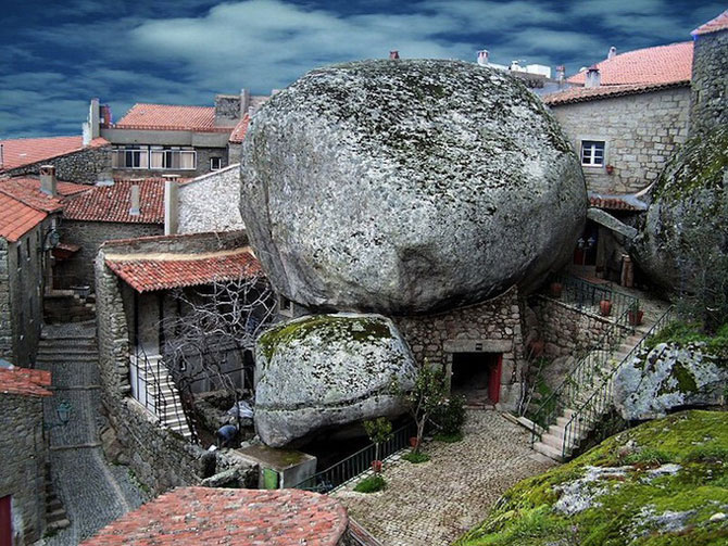 Удивительная деревня Монсанто в Португалии (12 фото)
