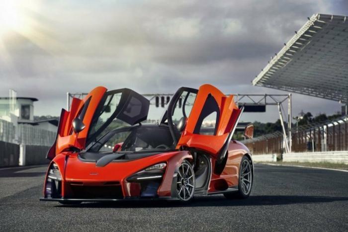Как из 500 суперкаров McLaren Senna осталось 497 (16 фото)