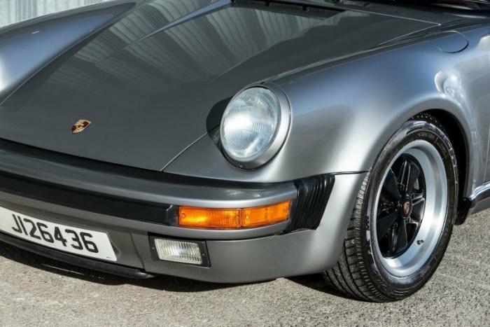 Porsche 911 Carrera Speedster 1989 - мечта коллекционера (16 фото)