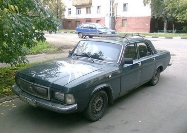 Хозяин будет ржать только с авторами произведения (2 фото)