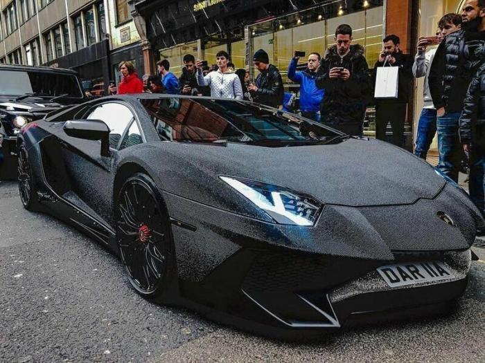 Два миллиона кристаллов Swarovski на кузове Lamborghini Aventador (3
