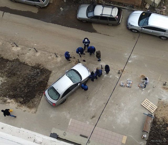 "Наказание" за парковку в неположенном месте (2 фото)