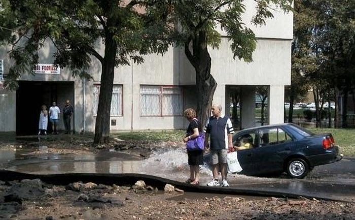 Как она смогла утонуть? (10 фото)