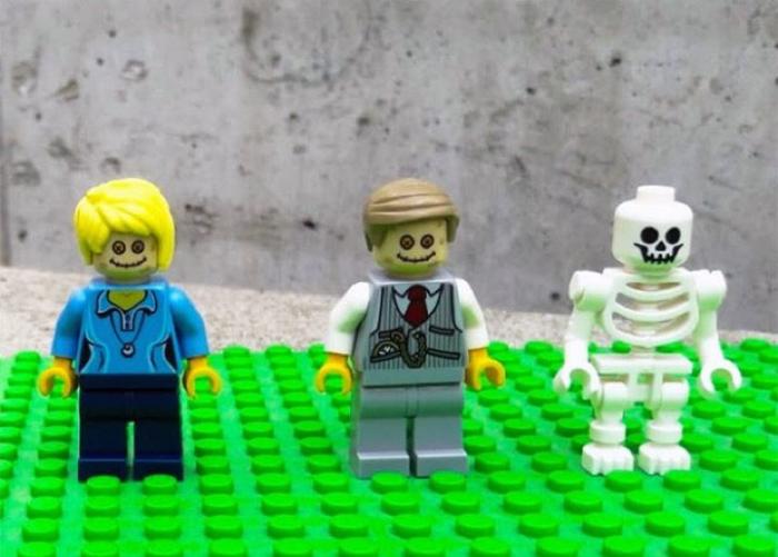 Хорони сколько душе угодно с набором LEGO (7 фото)