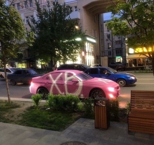 Ростовская "пасха на колесах" (2 фото)