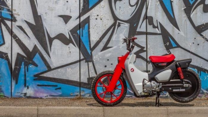 Кастом Honda Super Cub в стиле велосипеда BMX (23 фото)