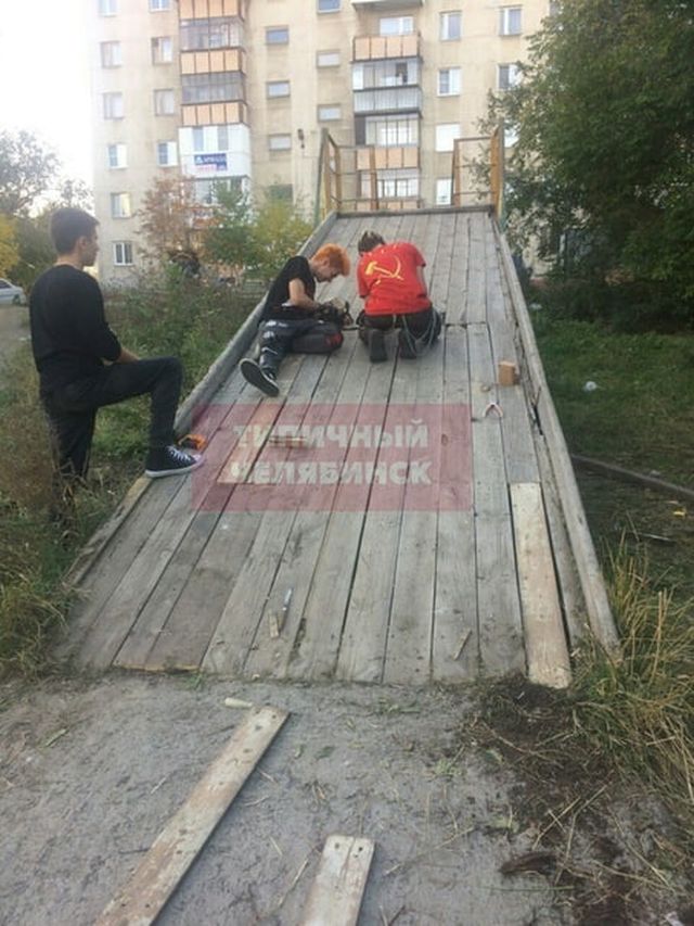 Неожиданная помощь от антисоциальных личностей (8 фото)