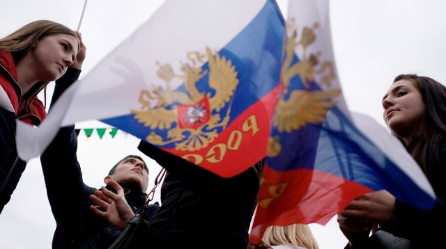 Социологи "Левада-центра" узнали, чего россияне боятся (2 фото)