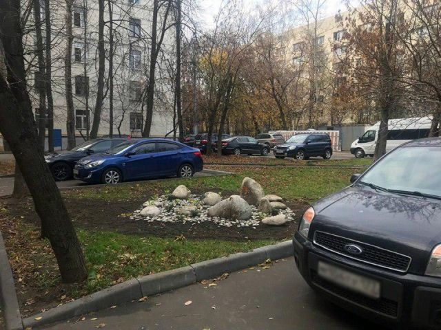 Как прошло благоустройство дворов в районе Филевского парка (4 фото)