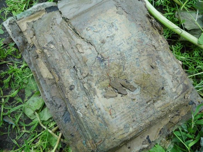 Раскопки немецкого блиндажа в Ленинградской области (40 фото) Раскопки немецкого блиндажа в Ленинградской области (40 фото)