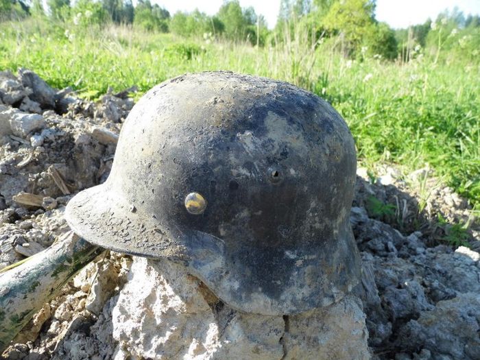 Раскопки немецкого блиндажа в Ленинградской области (40 фото) Раскопки немецкого блиндажа в Ленинградской области (40 фото)