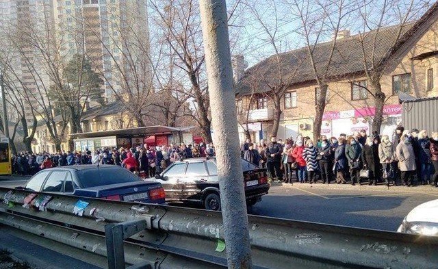 Как украинцы реагируют на ограничения общественного транспорта(2 фото)
