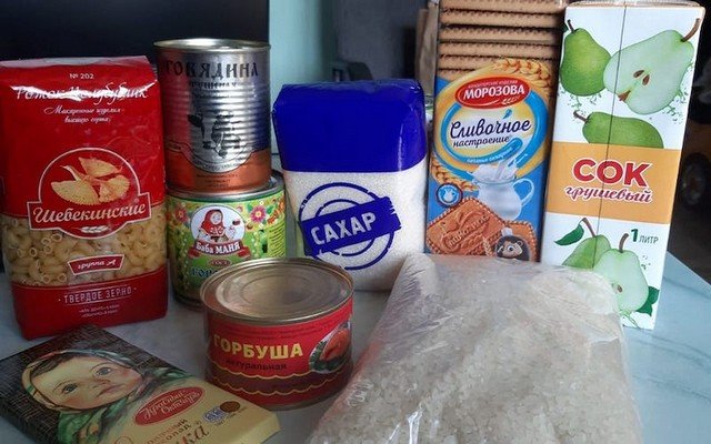 Продуктовые наборы для школьников России на период карантина (19 фото)