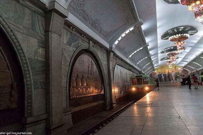 Метро Северной Кореи (23 фото)